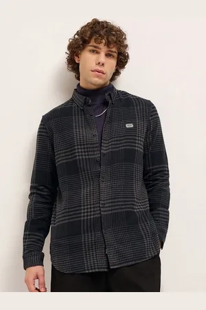 The Bear House Men Slim Fit Opaque Checked Casual Shirt