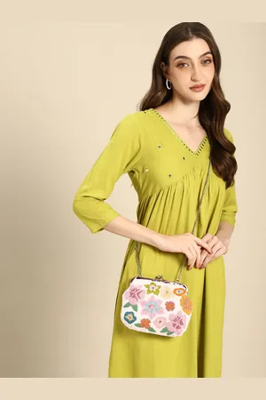 Sangria Women Embellished Sling Bag