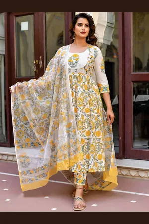 7Threads Ethnic Motifs Printed Empire Anarkali Kurta With Trousers & Dupatta