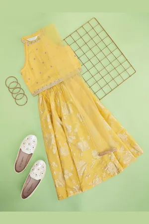 Pantaloons Girls Floral Embellished Ready to Wear Lehenga & Blouse With Dupatta