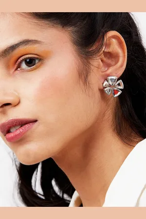 ISHARYA Contemporary Studs Earrings
