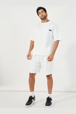 Styli White All Over Patterned Oversized Fit T-Shirt With Shorts