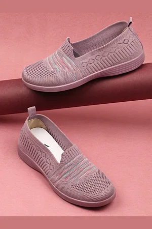 Welcome Women Textured Round Toe Mesh Slip-On Sneakers
