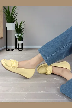 Elle Women Textured Comfort Insole Lightweight Penny Loafers With Bows