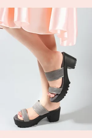 Carlton London Women Textured Block Mules