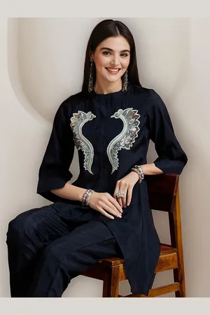 Ishin Women Embellished Pure Cotton Tunic With Trousers Co-Ords