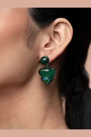 ISHARYA Contemporary Studs Earrings