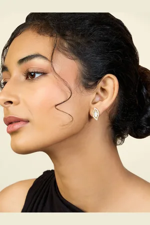 ISHARYA Contemporary Studs Earrings
