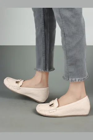 Elle Women Textured Lightweight Heeled Loafers