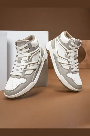Red Tape Women Colourblocked Sneakers