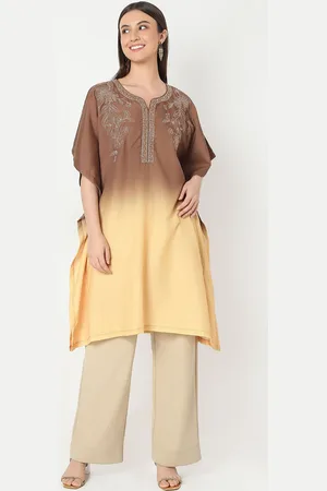 Ethnicity Women Geometric Yoke Design Flared Sleeves Thread Work Anarkali Kurta