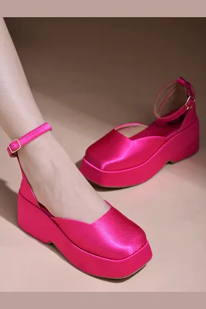 Shoetopia Embellished Party Platform Pumps