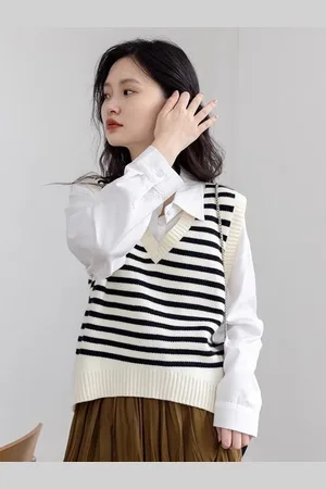 HERE&NOW Women Striped Cotton V-Neck Sleeveless Sweater Vest