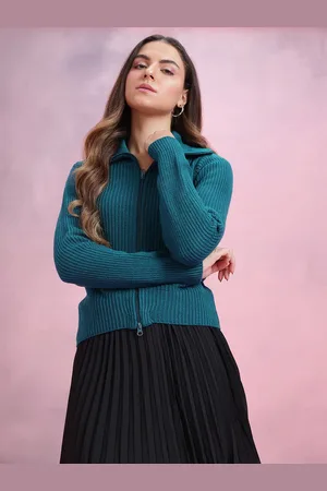 DressBerry Acrylic Cardigan