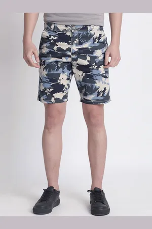 Roadster The Lifestyle Co Printed Pure Cotton Men Slim Fit Camo Shorts