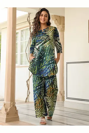 all about you Printed Three-Quarter Sleeves Top With Trousers