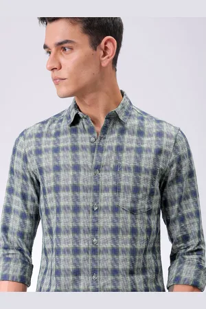 The Indian Garage Co Men Slim Fit Checked Casual Shirt