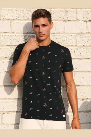 Lee Men Black Printed Slim Fit T-shirt