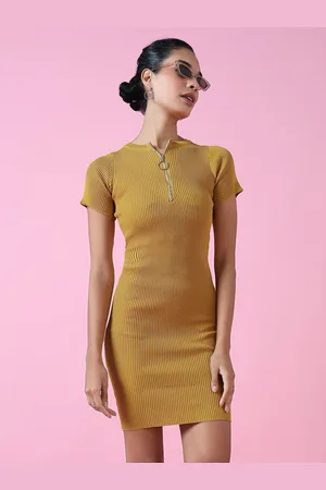 SHOWOFF Women Round Neck Solid Bodycon Dress
