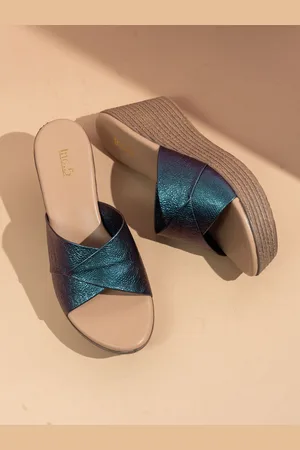 Inc 5 Women Textured Party Wedge Sandals
