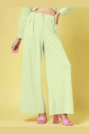 OOMPH Women Relaxed Pleated Trousers