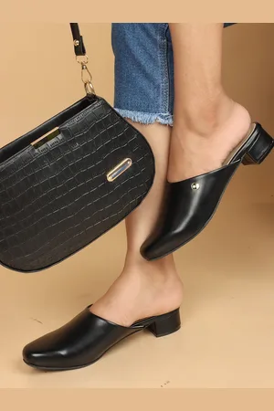 Elle Solid Casual Block Mules