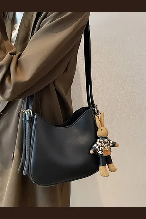 Styli Dual Long Tassel Shoulder Bag