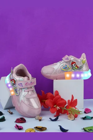 BAESD Girls Barbie Woven Design Patent Leather Sneakers