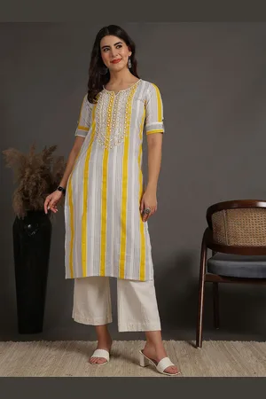 Antaran Women Embroidered Thread Work Kurta