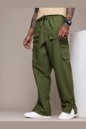 Roadster The Life Co. Men Pure Cotton Relaxed Fit Cargos Trousers