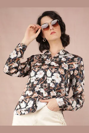 Crimsoune Club Women Smart Spread Collar Floral Printed Cotton Slim Fit Casual Shirt