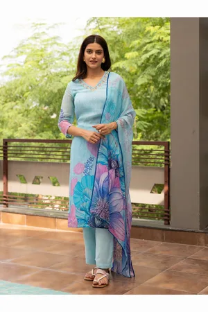 Ambraee Floral Printed Beads and Stones Kurta With Trousers & Dupatta