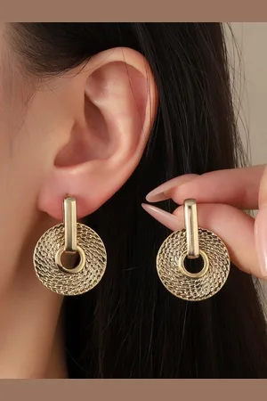 Salty Contemporary Studs Earrings