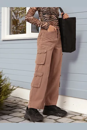 DressBerry Women Casual Comfort Cargo Style Baggy Fit Jeans