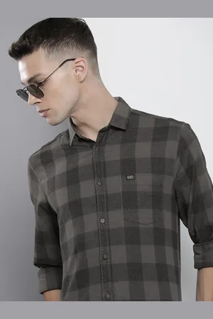 The Indian Garage Co Men Charcoal Grey Checked Casual Cotton Shirt