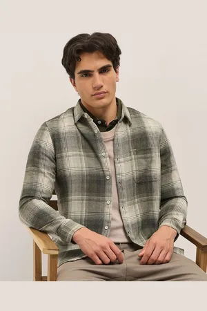 The Bear House Men Slim Fit Opaque Checked Casual Shirt