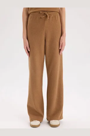 DeFacto Women Mid-Rise Regular Fit Bootcut Trousers