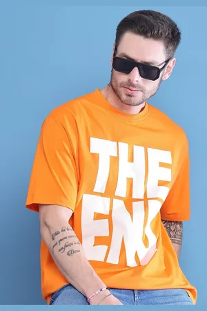 DOOR74 Men Typography Printed Drop-Shoulder Sleeves T-shirt