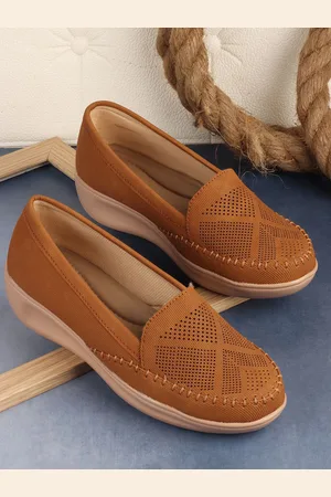 DressBerry Women Loafers