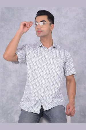 Crimsoune Club Men Smart Spread Collar Geometric Printed Cotton Slim Fit Casual Shirt