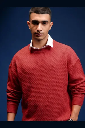 Highlander Men Round Neck Pullover