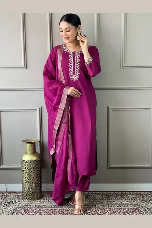 Lilots Women Floral Embroidered Regular Kurta with Trousers & With Dupatta