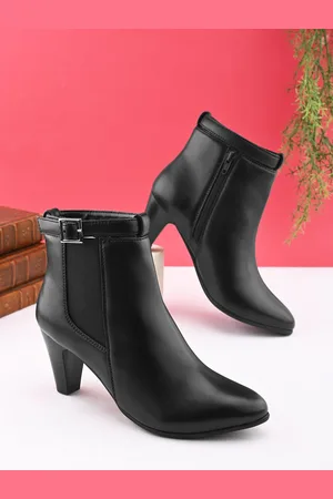 Roadster The Lifestyle Co Women Kitten Heel Boots