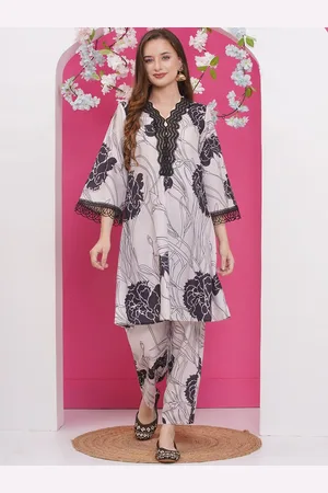 Bhama Couture Floral Printed V-Neck Kurta with Palazzos
