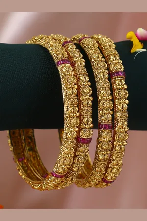 Adwitiya Collection Set Of 4 Gold-Plated & Pink Stones-Studded & Beaded Bangles