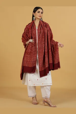 La Vastraa Women Floral Woven Design Shawl