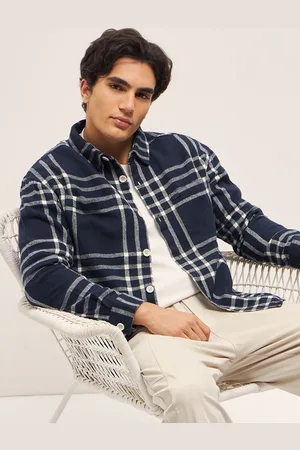 The Bear House Men Spread Collar Tartan Checked Cotton Relaxed Fit Casual Shirt