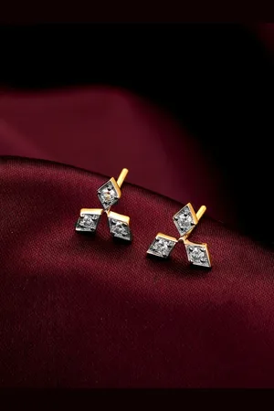 GIVA Women 14K Yellow Gold Dignified Aura Diamond Earrings-1.53gm