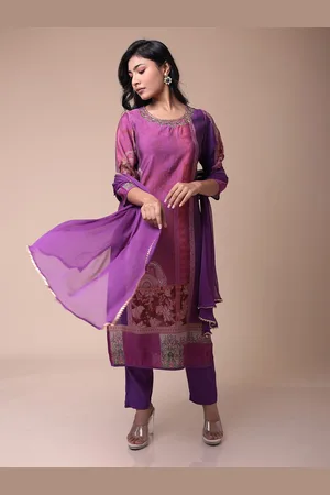 ZARI Women Ethnic Motifs Embroidered Regular Beads and Stones Kurta with Trousers & With Dupatta