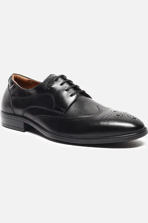 Louis Philippe Men Textured Leather Formal Brogues